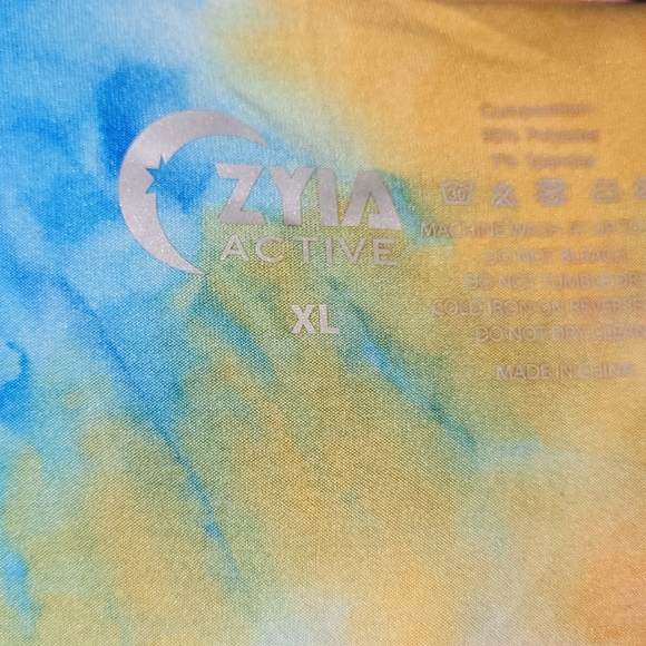 ZYIA TIE DYE TANK - Picture 2 of 2